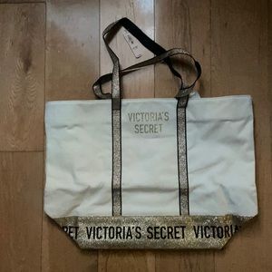 Victoria’s Secret Tote